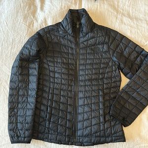 Women’s North Face 3-in1 jacket in black.